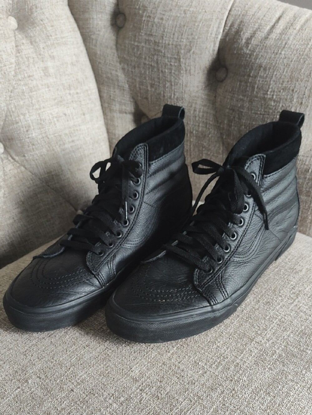 Vans Off The Wall Black High-Top Men's Lace Up Leather Sneakers